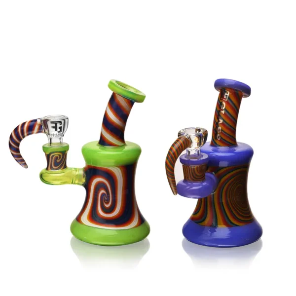 ES2227 colorful wig wag patterns water pipe is 6 inch height ES2227 colorful wig wag patterns water pipe is 6 inch height