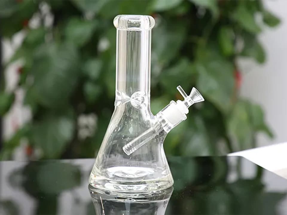 Beaker vs Straight Tube